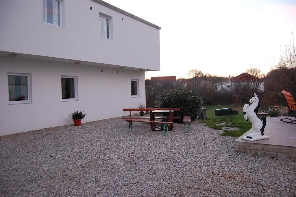 Guesthouse Panna Maria Međugorje Kültér fotó